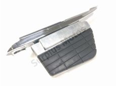 Platine et repose pieds arriere droit