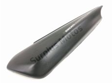 Cache lateral gauche