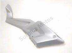 Cache lateral gauche