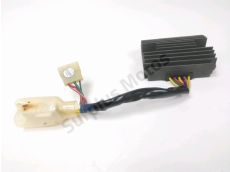 Regulateur de tension