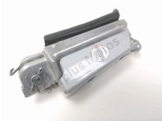 Repose pieds avant droit