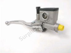 Maitre cylindre frein av complet