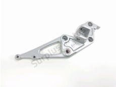 Platine avant droite