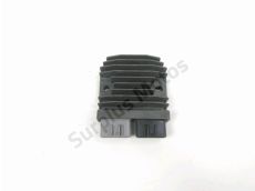 Regulateur de tension