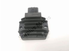 Regulateur de tension