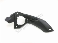 Sous face de carenage droit