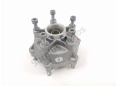 Moyeu de roue avant droit