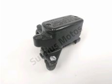 Maitre cylindre frein av complet