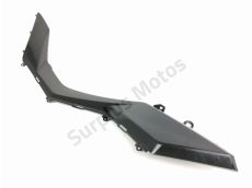 Cache lateral gauche