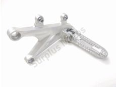 Platine avant gauche complete