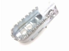 Repose pieds avant droit