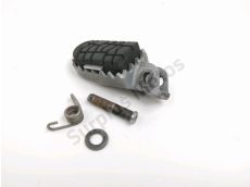 Repose pieds avant droit