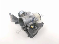 Corps d'injection droit