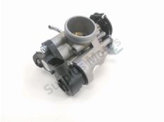 Corps d'injection droit