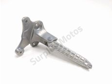 Repose pieds arriere gauche