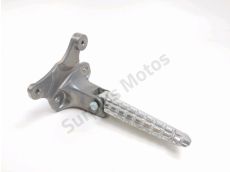 Repose pieds arriere droit