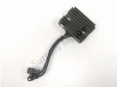 Regulateur de tension