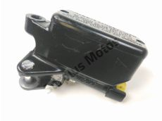 Maitre cylindre frein av complet