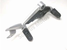 Platine avant droite