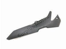 Cache lateral gauche