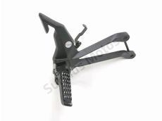 Platine et repose pieds arriere droit