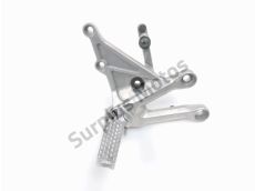 Platine avant droite