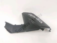 Flanc carenage droit