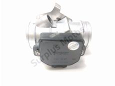 Corps d'injection gauche