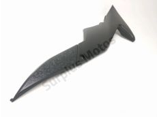 Cache lateral gauche