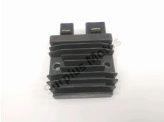 Regulateur de tension