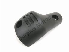 Cache lateral gauche