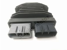 Regulateur de tension