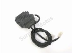 Regulateur de tension