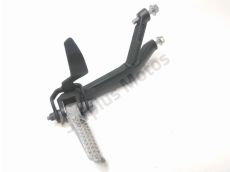 Platine et repose pieds arriere droit