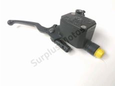 Maitre cylindre frein av complet