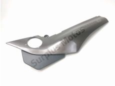 Cache lateral gauche