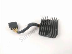 Regulateur de tension