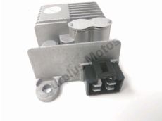 Regulateur de tension