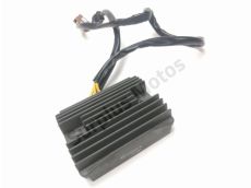 Regulateur de tension