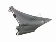 Cache lateral gauche