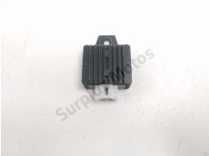 Regulateur de tension
