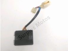 Regulateur de tension