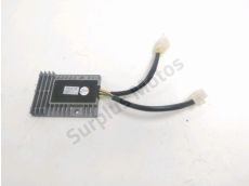 Regulateur de tension