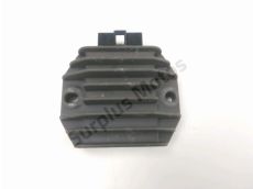 Regulateur de tension