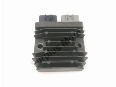 Regulateur de tension