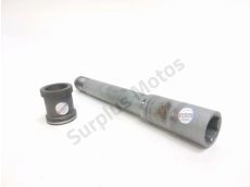 Axe de roue avant