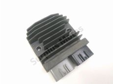 Regulateur de tension