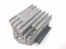 Regulateur de tension