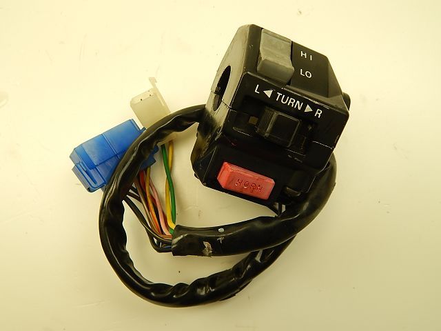 Commodo gauche occasion YAMAHA FZ 700 GENESIS 1986