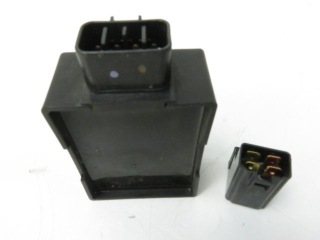 Relais boitier electrique occasion SUZUKI GSF 650 BANDIT 2006